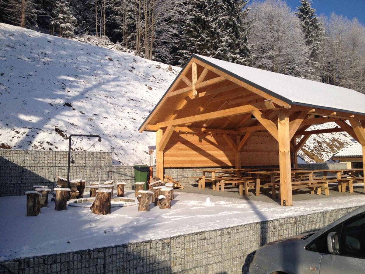 Bed and Breakfast Zlote Gory - Czarna Gora Sienna  Esterno foto