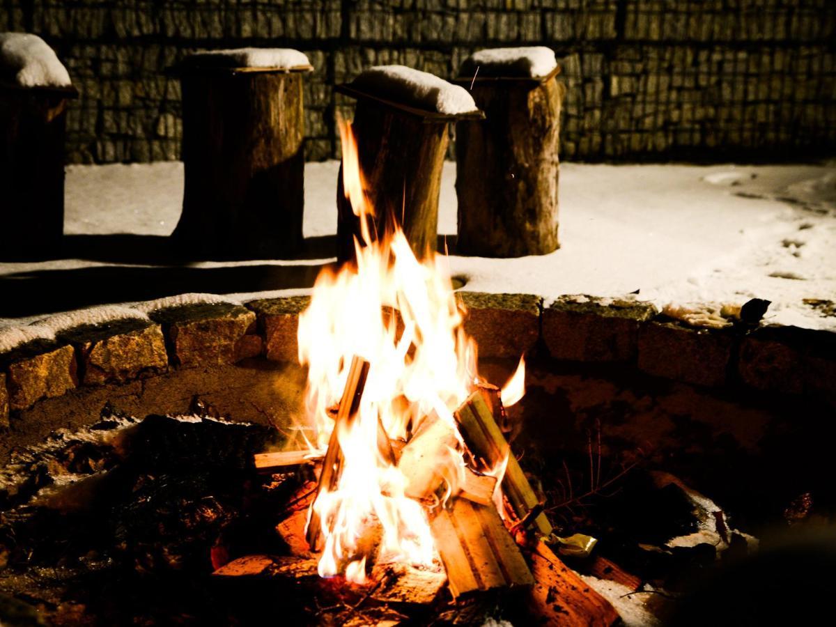 Bed and Breakfast Zlote Gory - Czarna Gora Sienna  Esterno foto
